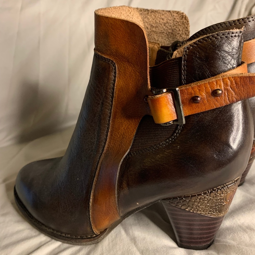 Corkys Artwell Booties